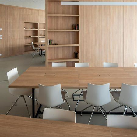 Micampus Porto Tower Student Residence ภายนอก รูปภาพ